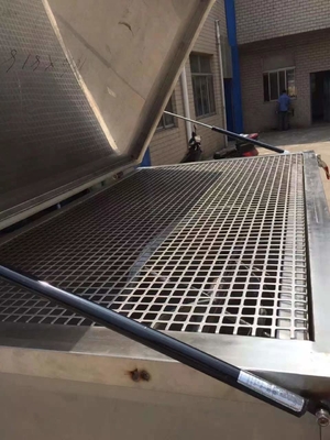 100L ถึง 10000L ผงแห้งเครื่องผสม Ribbon แนวนอน Double Helix Industrial Powder Liquid Ribbon Mixer