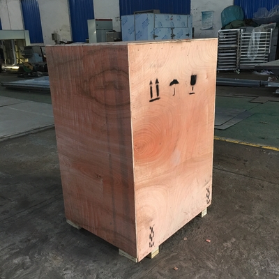 GMP 100-300kg / H Universal Crusher ประหยัดพลังงานเครื่องบดอาหารแบบตาข่ายปรับได้