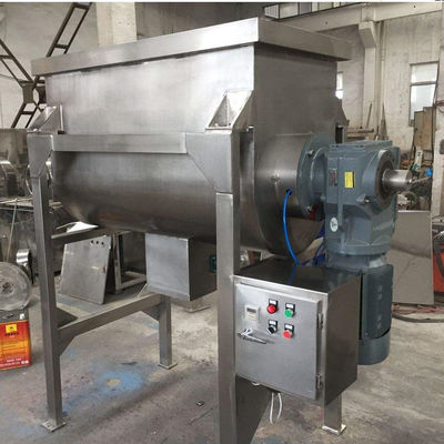 เครื่องผสมริบบิ้นสแตนเลส 22kw มัลติฟังก์ชั่นสำหรับผงเคมีเหลว