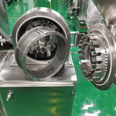 2800rpm ปรับตาข่าย Universal Crusher เครื่องบดข้าวสาลี 300-1500kg / H